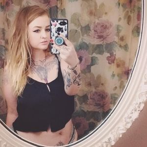 Meet your Posher, Madi